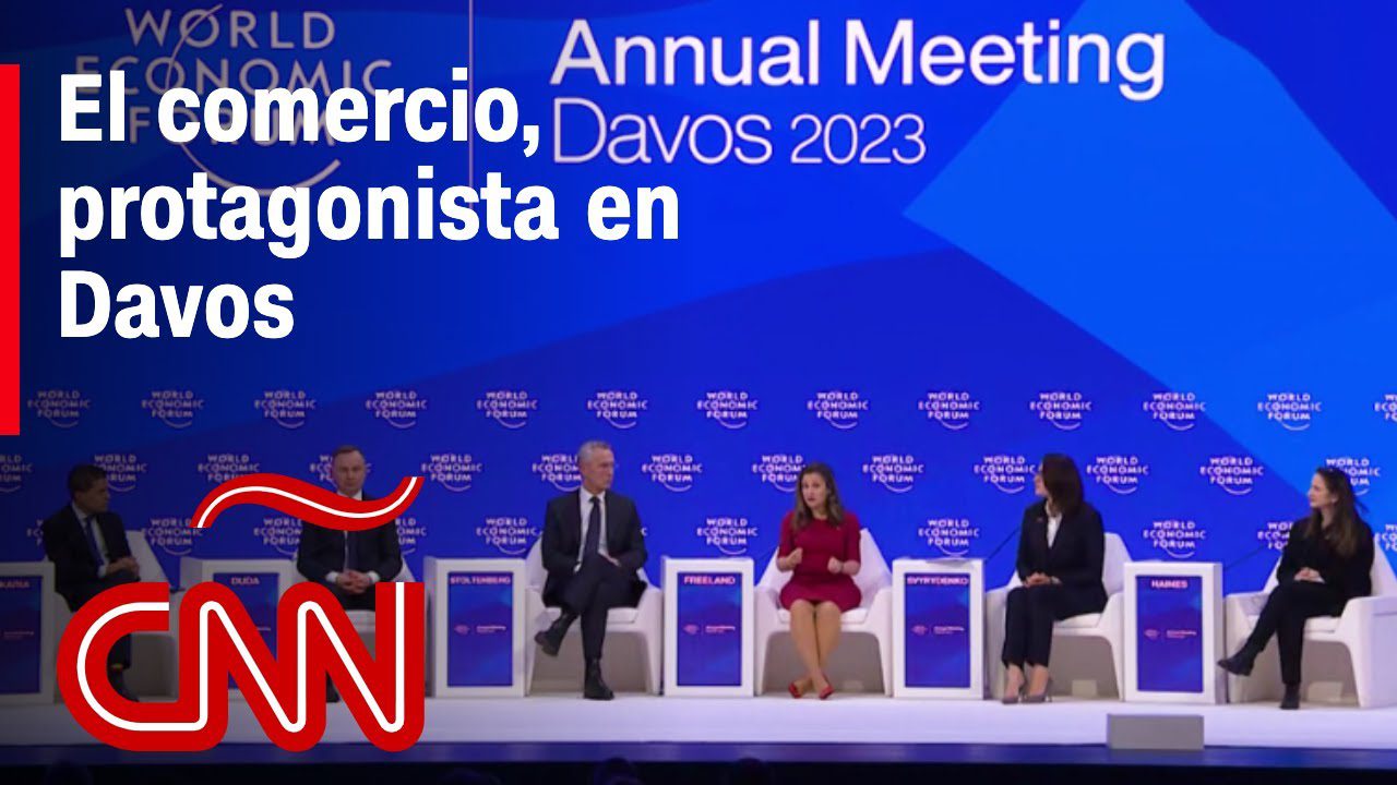 Davos en el Espejo: Deliberando sobre Decisiones Económicas Globales – Análisis y Reflexiones