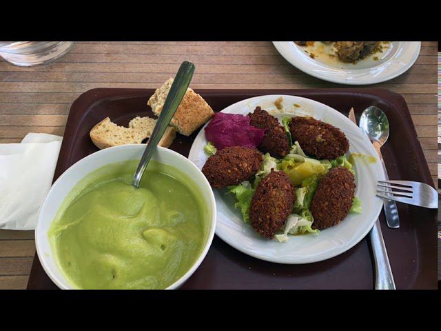 Encuentra tu paz interior en Sierra en Calma: Retiros de Yoga y Meditación que te llevarán a un estado de serenidad y equilibrio