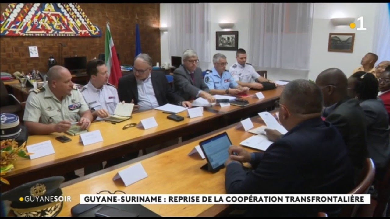 Guía completa para opositar en Surinam: ¡Conviértete en funcionario con éxito!