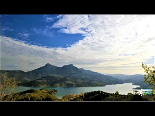 Escapadas Fotográficas: Descubre los Encuadres Perfectos en la Sierra de Cádiz