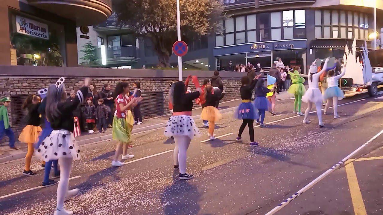 Descubre el Carnaval de Andorra la Vella: Máscaras y Fiesta en la Capital del Principado