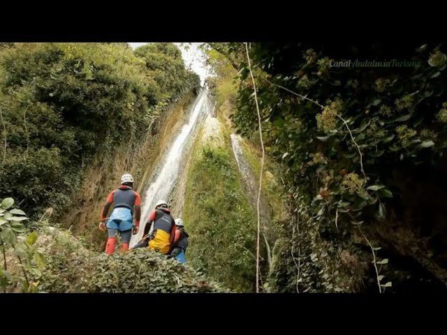 Aventuras Acuáticas en la Sierra de Málaga: Descubre los Mejores Embalses y Ríos