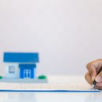 Qué revisar antes de elegir una inmobiliaria para comprar una vivienda - 780197 - Valdeiglesias Real Estate | CR Diario Qué revisar antes de elegir una inmobiliaria para comprar una vivienda